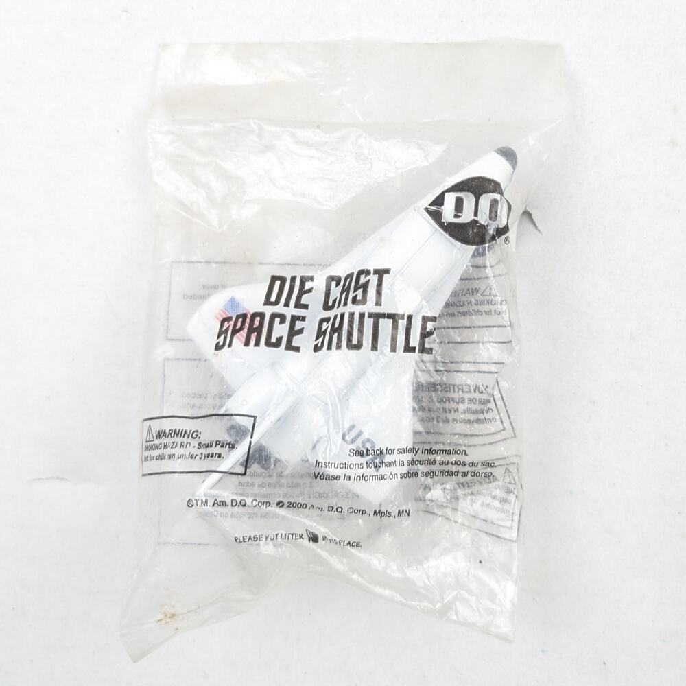 2000 Dairy Queen DQ Die Cast Space Shuttle Sealed Kids Meal Toy Vintage